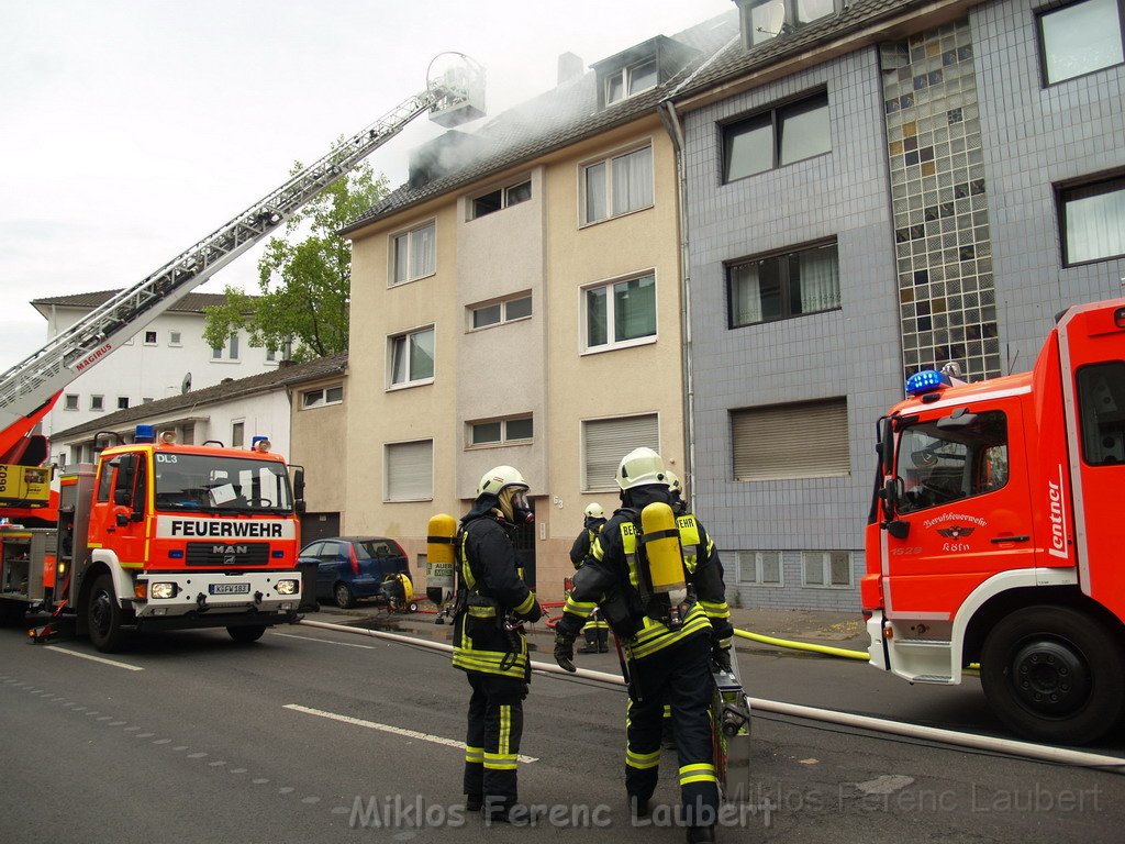 Feuer Koeln Lindenthal Bachemerstr P014.JPG